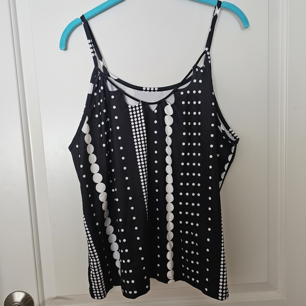 SHEIN VCAY Random Print Cut Out Front Cami Top